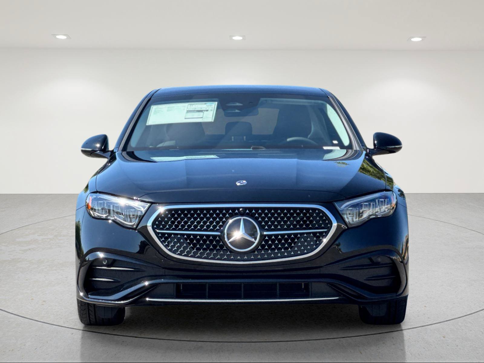 New 2027 Mercedes-Benz E 350 4MATIC Sedan image 8