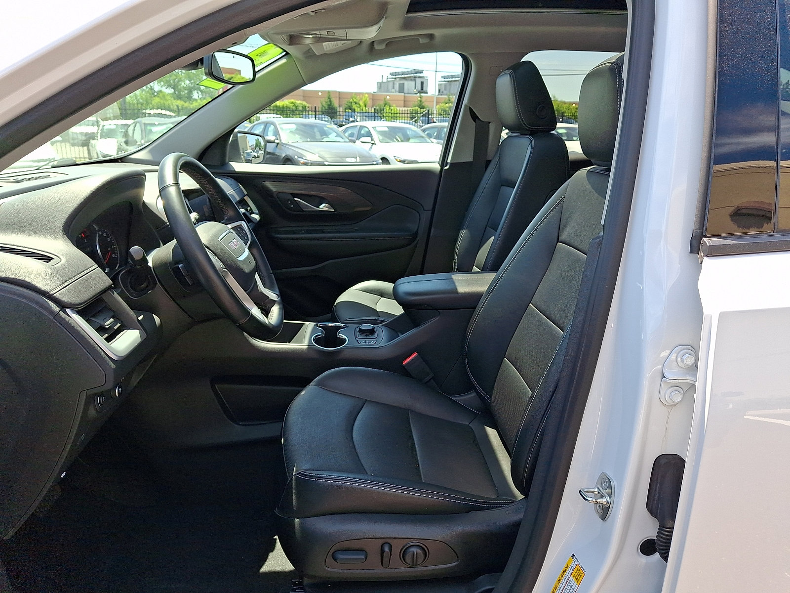 Used 2023 GMC Terrain SLT FWD image 13