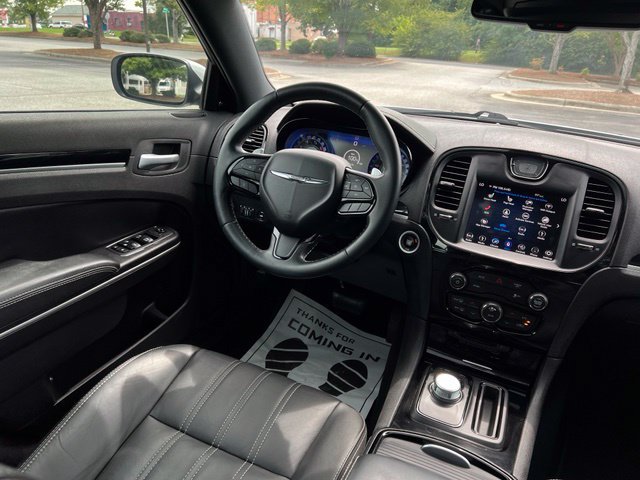Used 2019 Chrysler 300 S w/ S Model Appearance Package RWD image 28