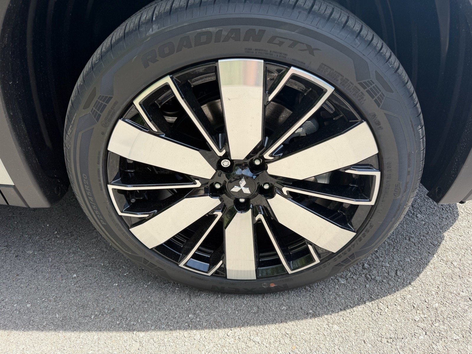 New 2026 Mitsubishi Outlander SE AWD/4WD image 9