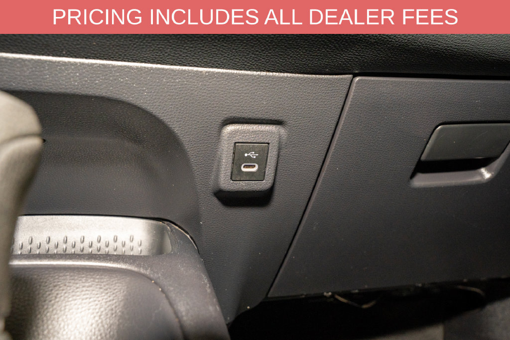 Used 2025 Toyota Corolla LE FWD image 16