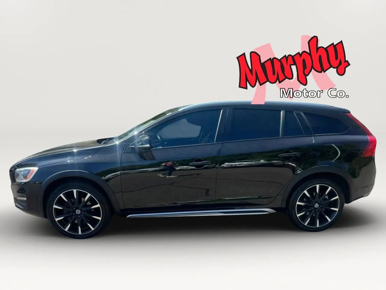Used 2017 Volvo V60 T5 Cross Country Platinum AWD/4WD image 3