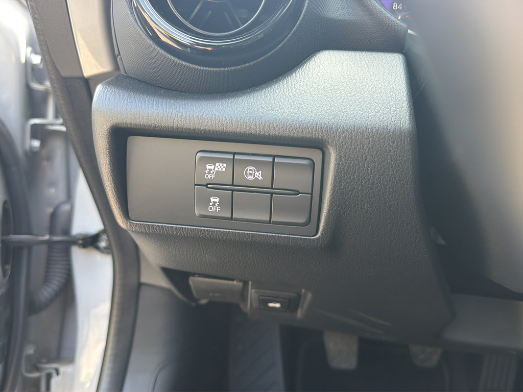 Certified 2024 MAZDA MX-5 Miata RF Club RWD image 20