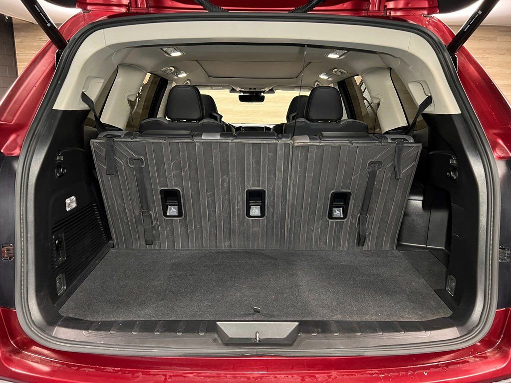 Used 2024 Subaru Ascent Onyx Edition image 23