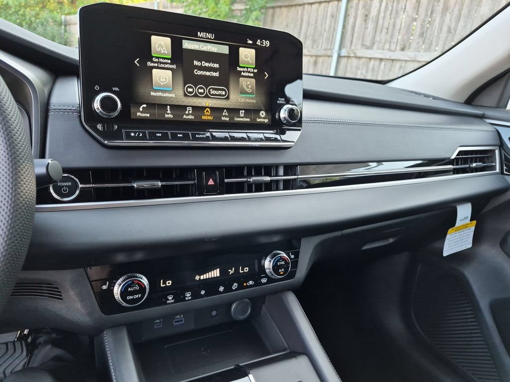 New 2026 Nissan Rogue SL AWD/4WD image 17