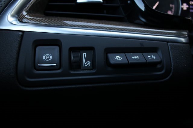 Used 2024 Cadillac XT5 Premium Luxury w/ Platinum Package image 16