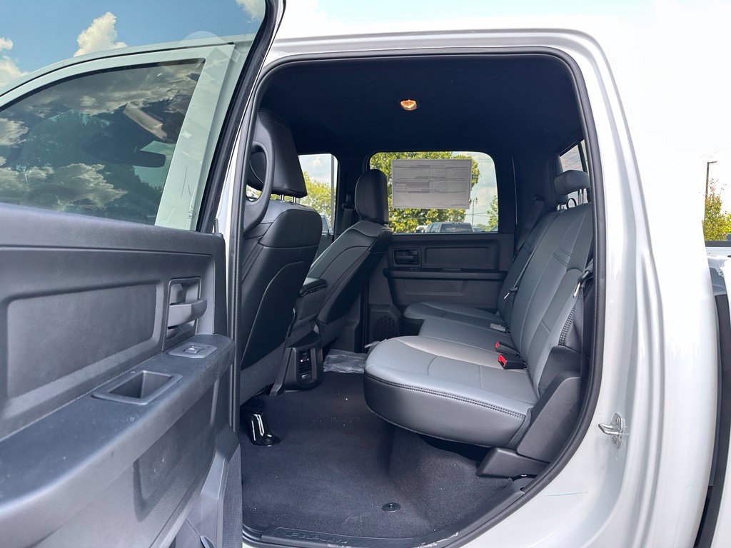 New 2026 RAM 3500 Tradesman AWD/4WD image 13