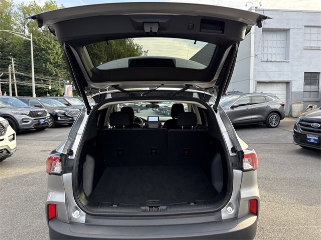 Used 2022 Ford Escape SE w/ Convenience Package image 31