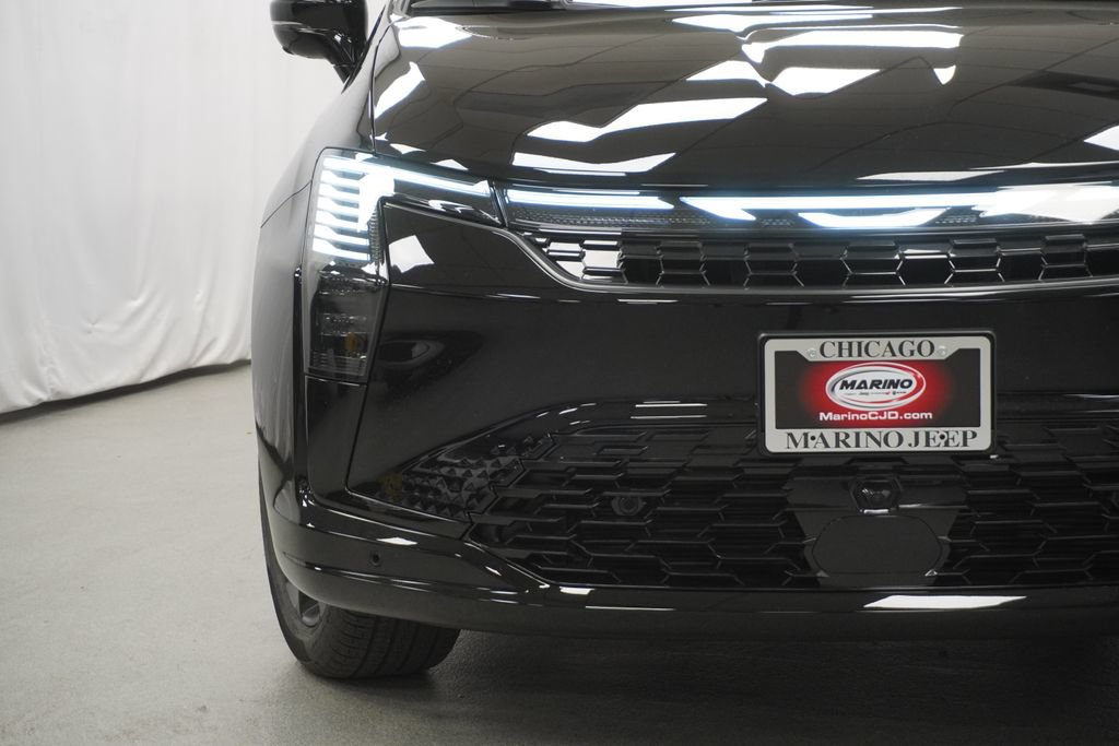 New 2027 Chrysler Pacifica Limited AWD/4WD image 6