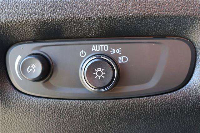 Used 2023 Chevrolet Traverse LT AWD/4WD image 13