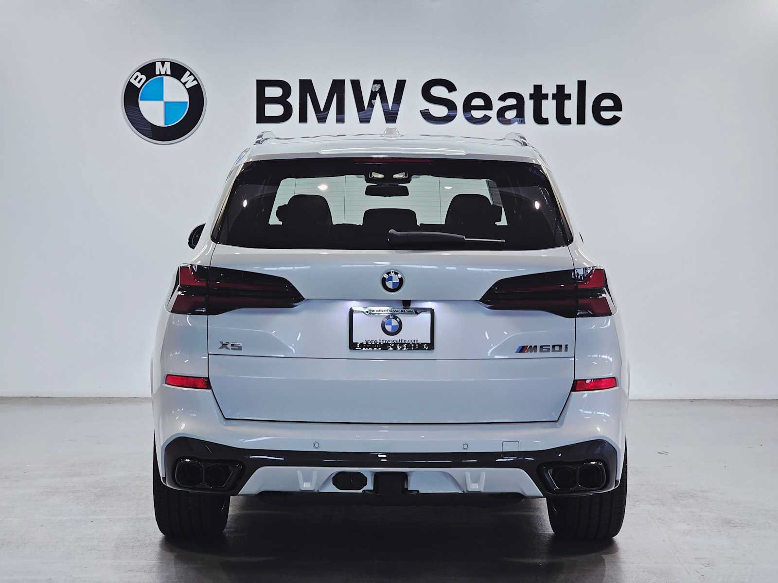 New 2026 BMW X5 M60i AWD/4WD image 5