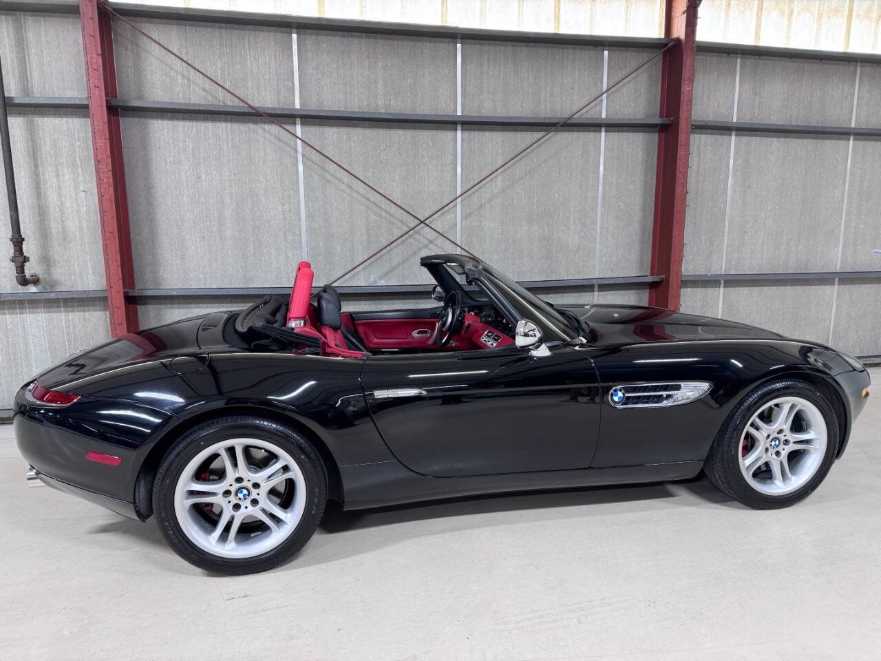 Used 2002 BMW Z8 RWD image 37