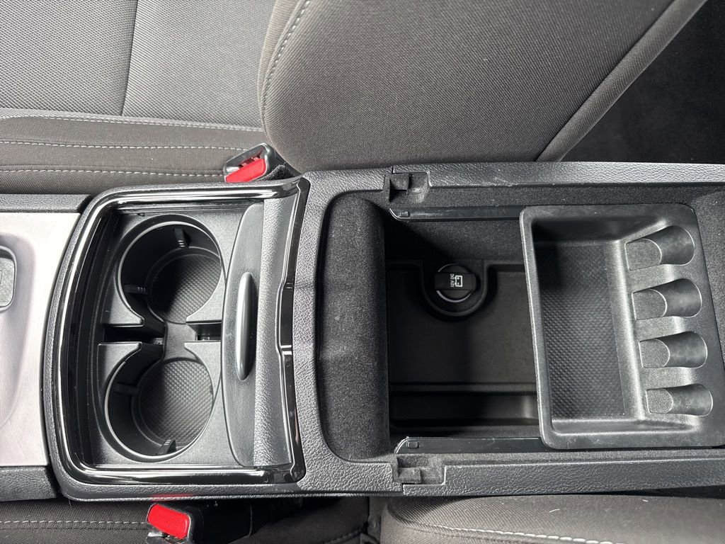 Used 2021 Dodge Charger SXT w/ Blacktop Package image 19