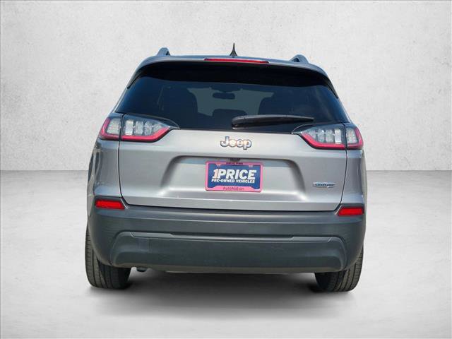 Used 2020 Jeep Cherokee Latitude FWD image 8