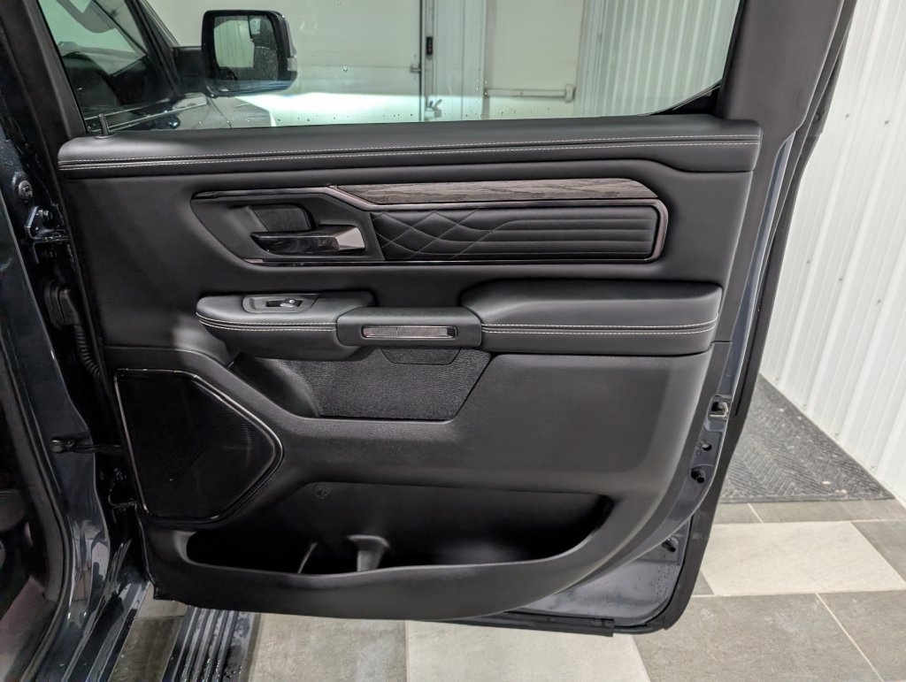 Used 2026 RAM 1500 Limited AWD/4WD image 29