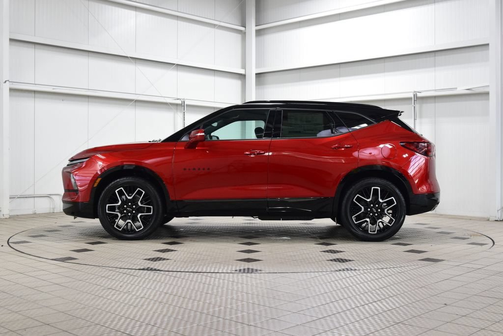 New 2026 Chevrolet Blazer RS w/ Driver Confidence II Package AWD/4WD image 4