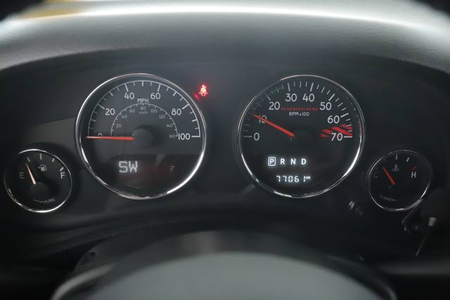 Used 2017 Jeep Wrangler Unlimited Rubicon image 18