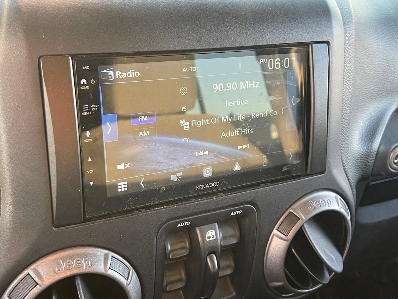 Used 2018 Jeep Wrangler Unlimited Sport S AWD/4WD image 6