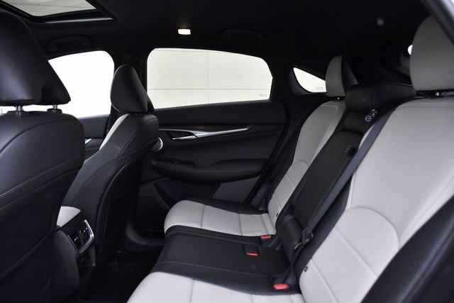 Used 2025 INFINITI QX55 Essential w/ Cargo Package image 24