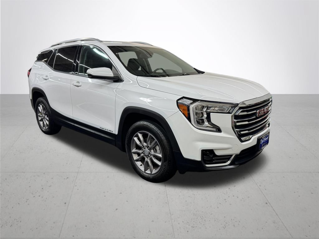 Used 2024 GMC Terrain SLT AWD/4WD image 10