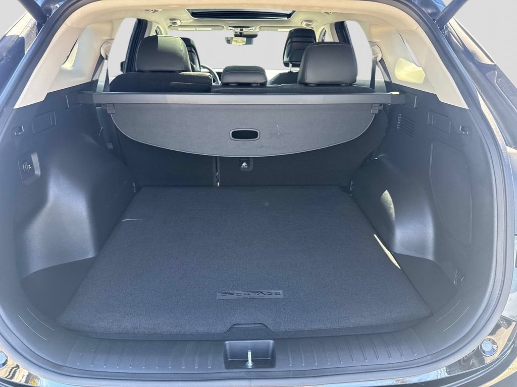 Used 2024 Kia Sportage SX AWD/4WD image 7
