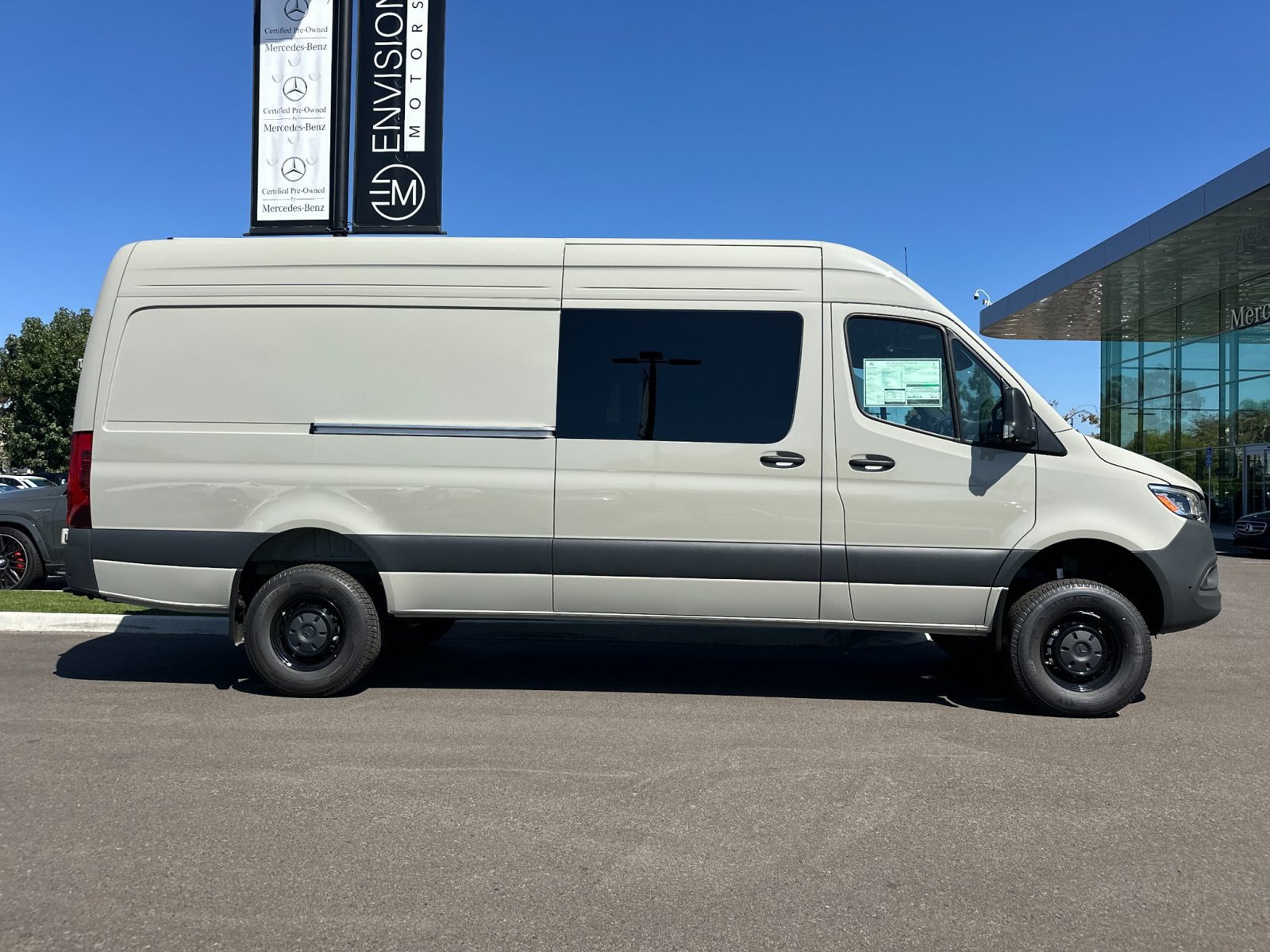New 2026 Mercedes-Benz Sprinter 2500 image 2