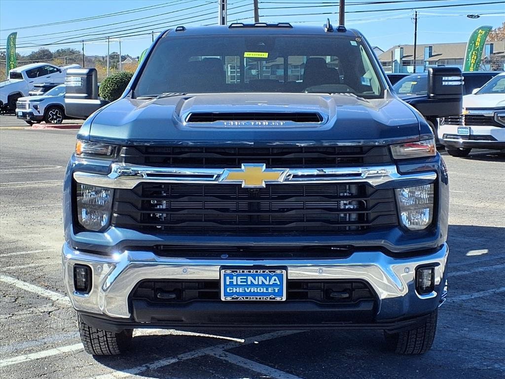 New 2026 Chevrolet Silverado 3500 LT w/ Texas Edition image 2