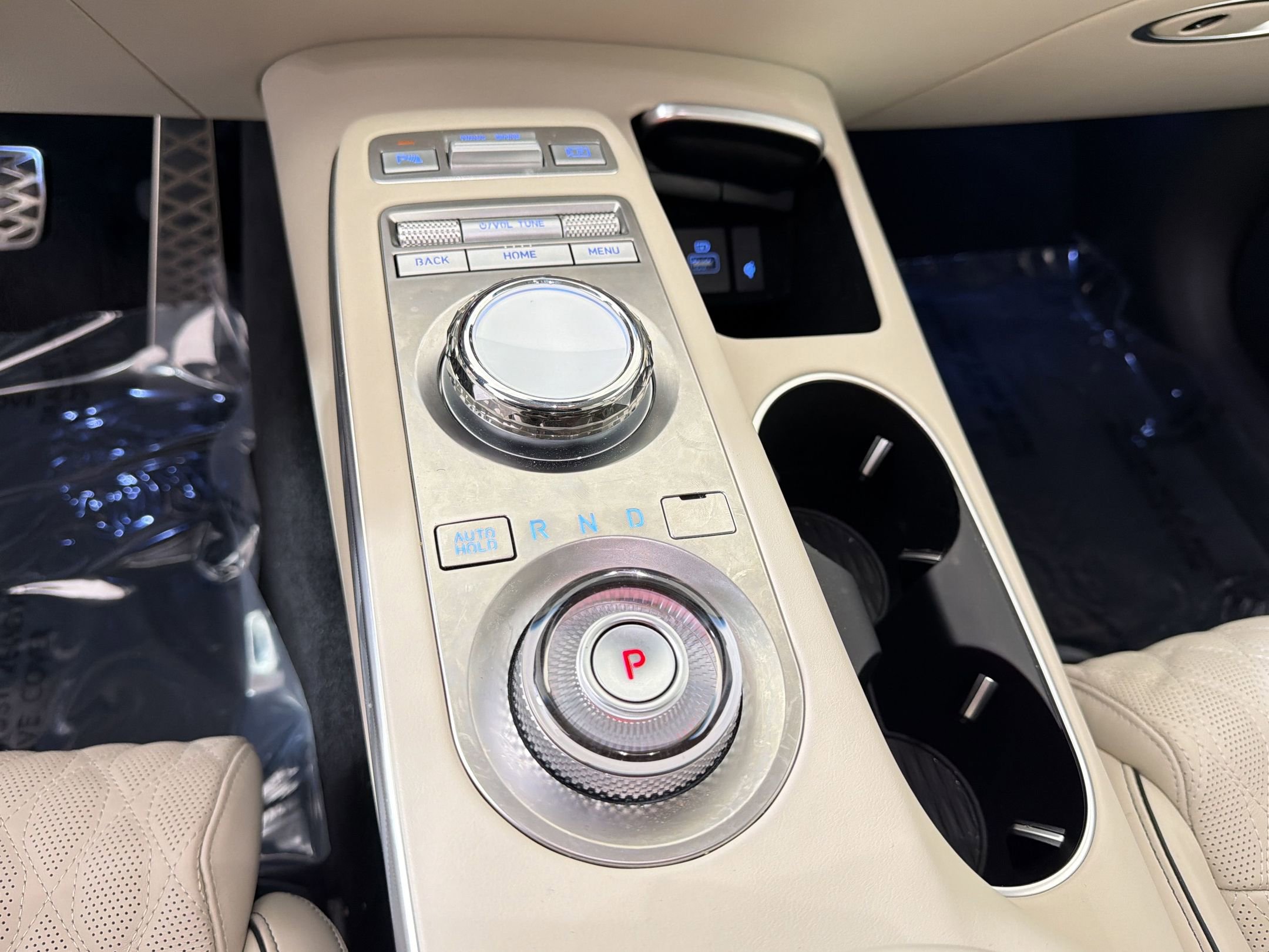 Used 2025 Genesis GV70 3.5T Sport w/ Sport Advanced Package image 22