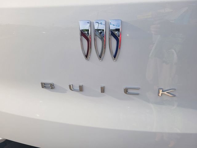 Used 2024 Buick Encore GX Sport Touring image 10