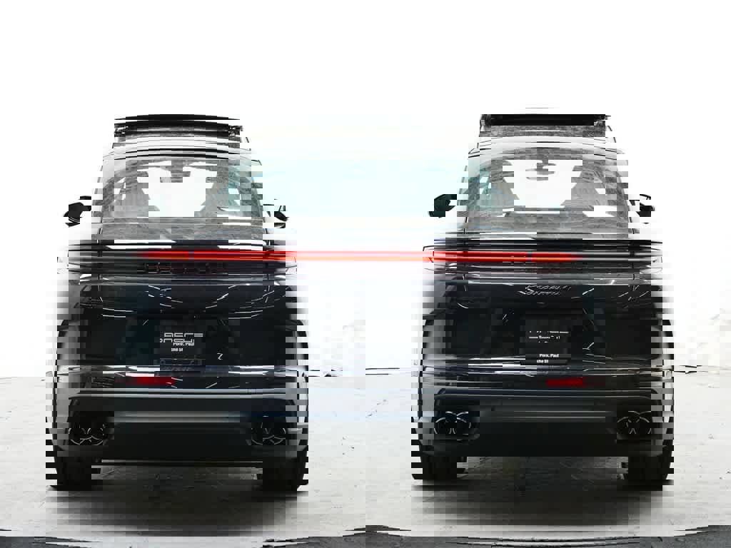 New 2025 Porsche Panamera 4 image 6