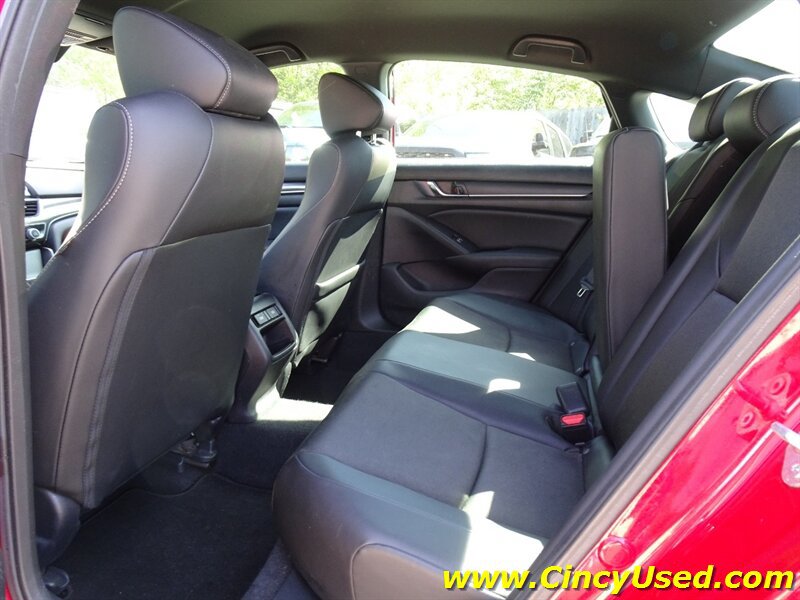 Used 2021 Honda Accord Sport image 12