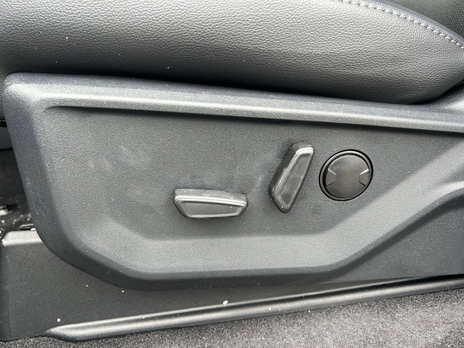 New 2026 Ford F150 Lariat w/ Equipment Group 501A Mid image 14