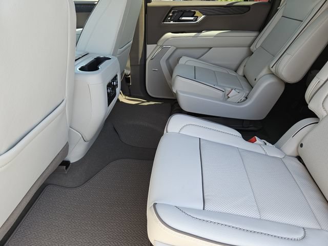 New 2026 GMC Yukon XL Denali w/ Sun & Power Step Package AWD/4WD image 21