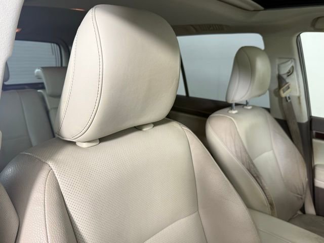 Used 2018 Lexus GX 460 Premium w/ Premium Package AWD/4WD image 32