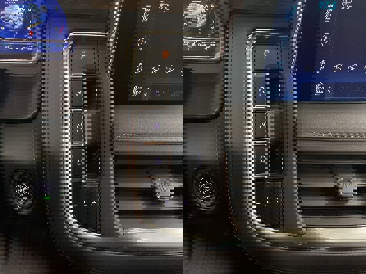 Used 2024 Chevrolet Tahoe High Country w/ Premium Package image 27