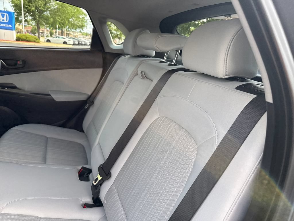 Certified 2023 Hyundai Kona SEL w/ Cargo Package FWD image 18