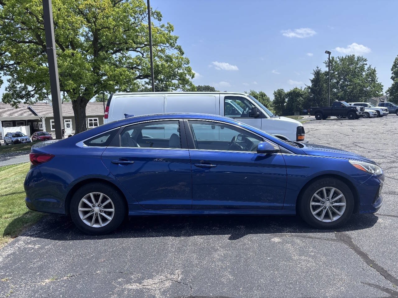 Used 2018 Hyundai Sonata ECO FWD image 2