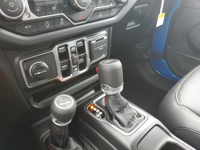 New 2025 Jeep Gladiator Sport image 12