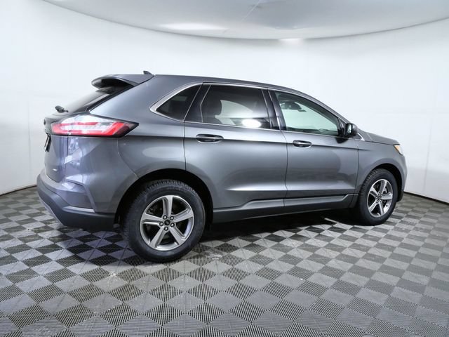 Certified 2024 Ford Edge SEL w/ Convenience Package AWD/4WD image 8