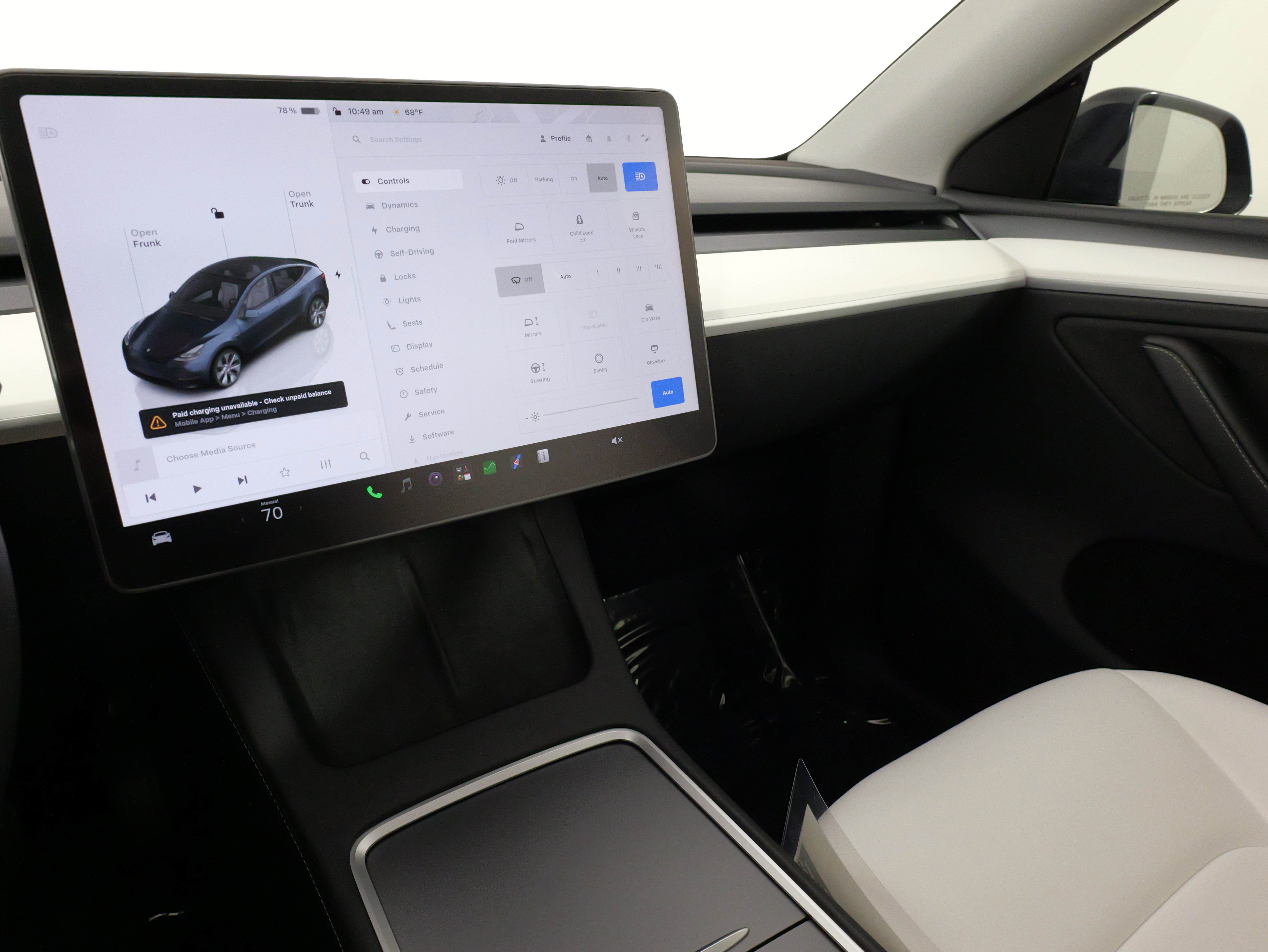 Used 2024 Tesla Model Y Long Range AWD/4WD image 46