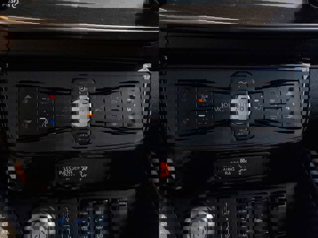 Used 2020 Nissan Leaf SL Plus image 31