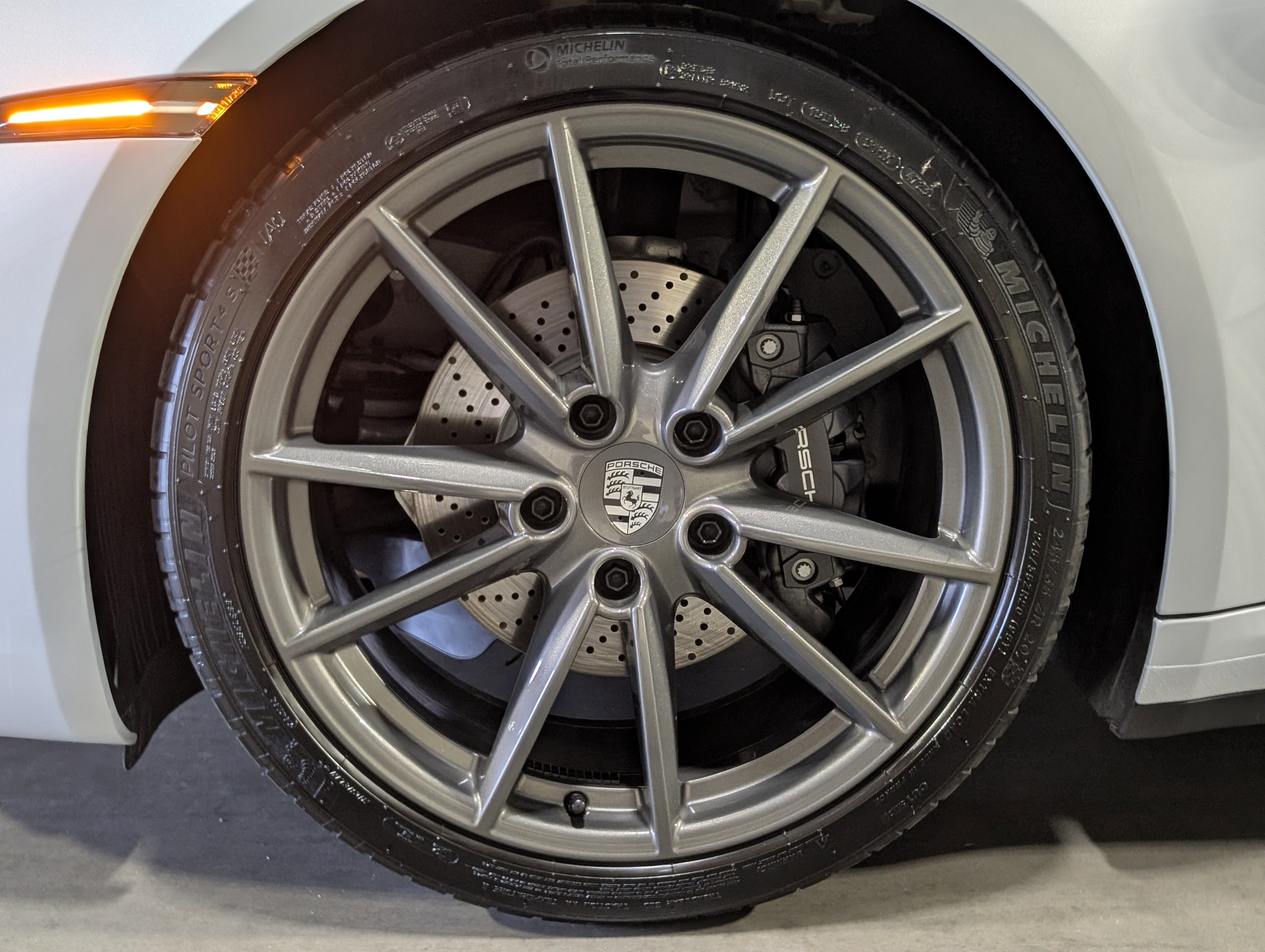 Certified 2024 Porsche 911 Carrera T image 17