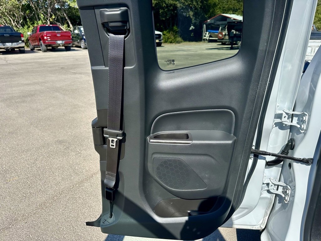 Used 2022 Chevrolet Colorado W/T image 29