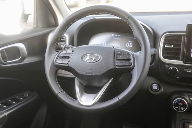 New 2026 Hyundai Venue SEL image 17