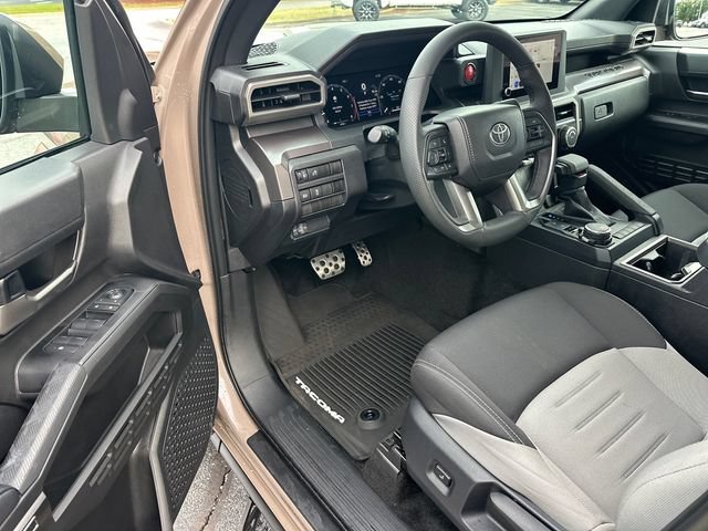Used 2026 Toyota Tacoma TRD Sport AWD/4WD image 10