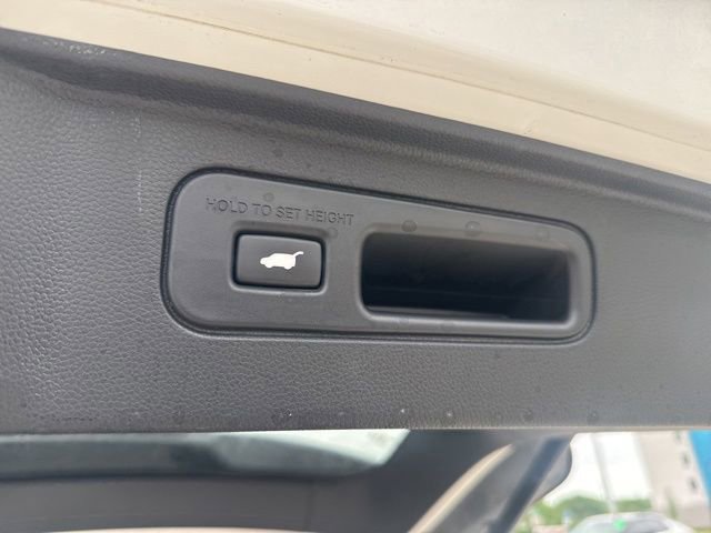 Used 2023 Honda Pilot EX-L image 8