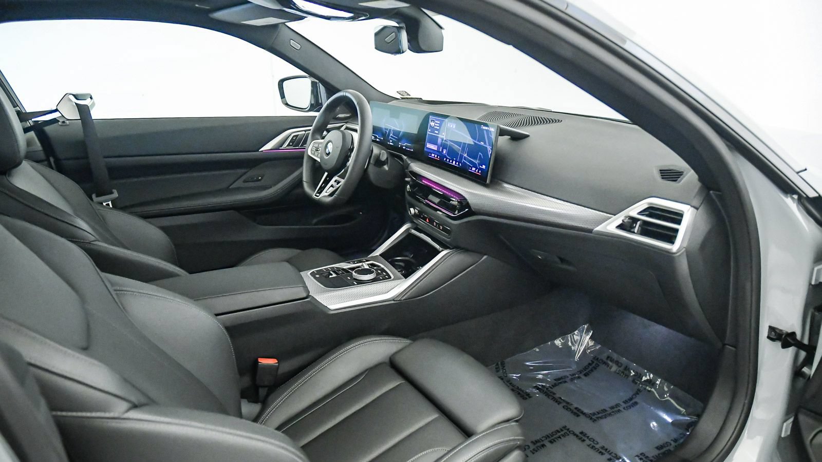 Used 2026 BMW 430i Coupe w/ M Sport Package RWD image 17