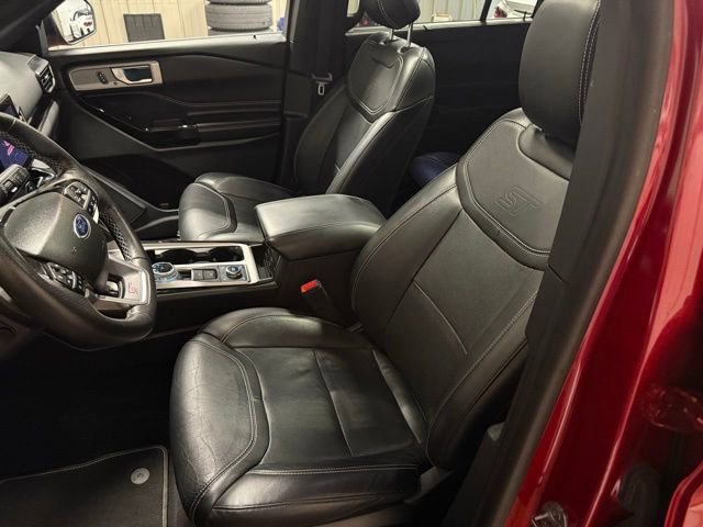 Used 2022 Ford Explorer ST w/ Equipment Group 401A image 15