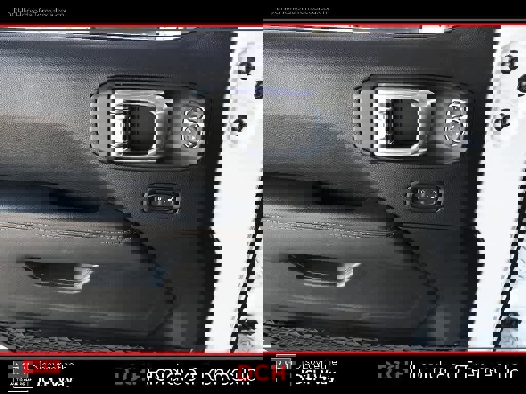 Used 2022 Jeep Wrangler Unlimited Sahara image 16