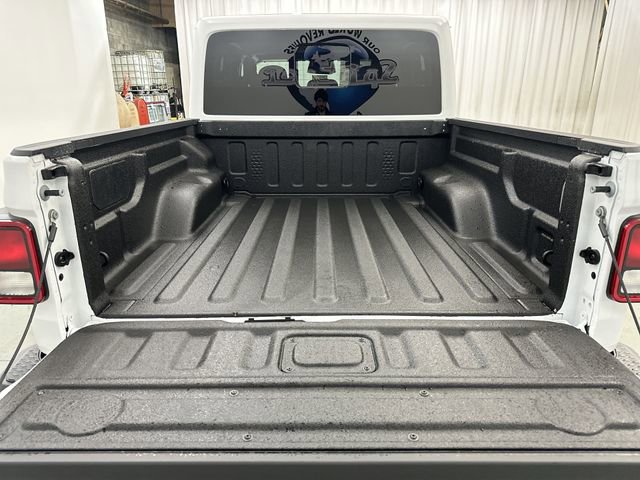 New 2026 Jeep Gladiator Sport AWD/4WD image 22